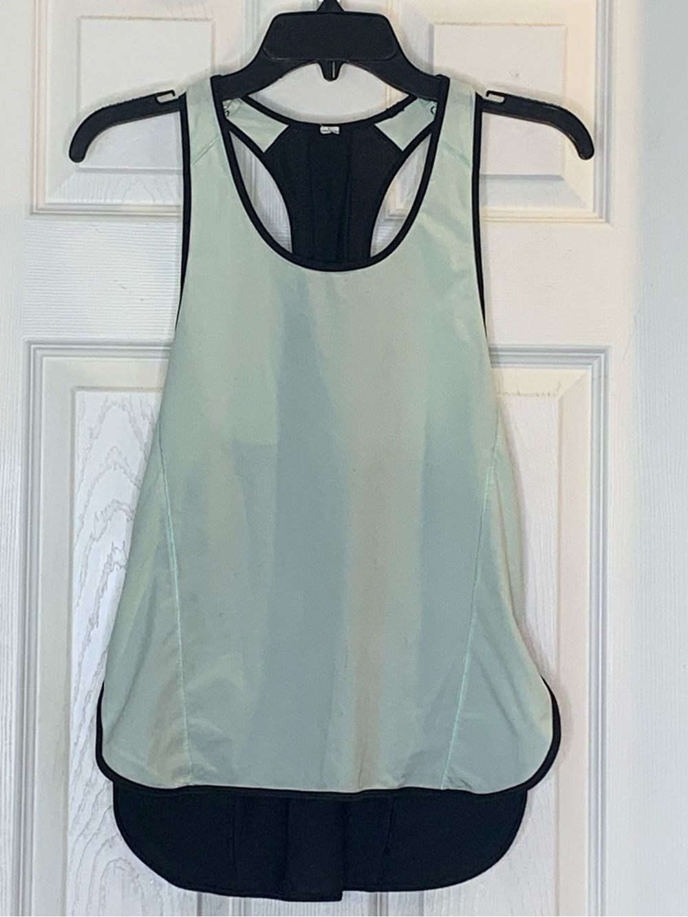 Lululemon Pump It Up Tank
Mint Moment Size 6